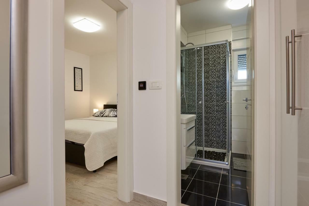 Apartman Jakov Apartment Trogir Exterior foto