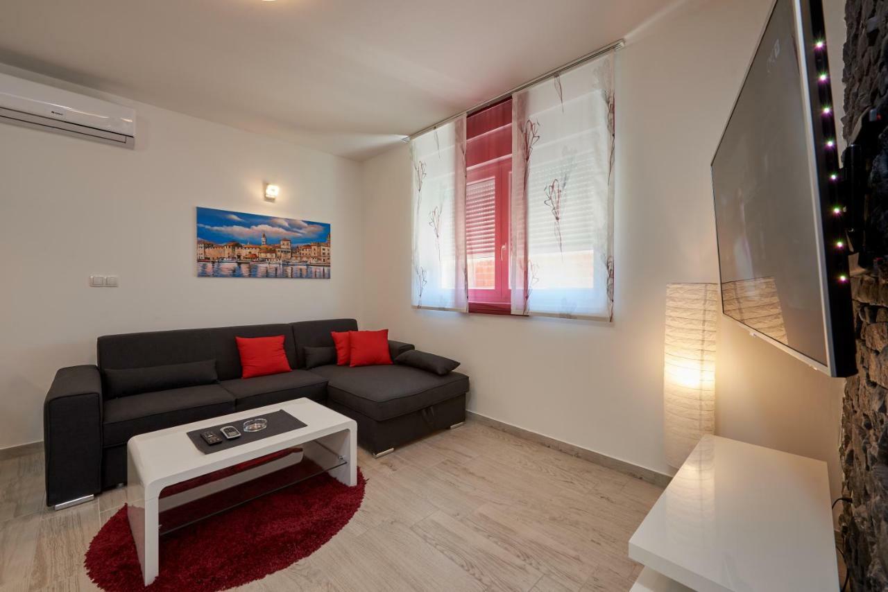 Apartman Jakov Apartment Trogir Exterior foto